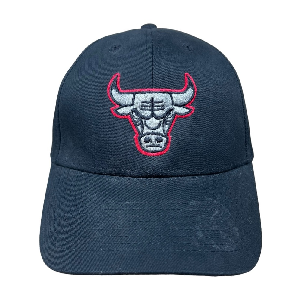 Chicago Bulls NBA Hat Baseball Cap Fan Favorite Adjustable Black Adult One Size